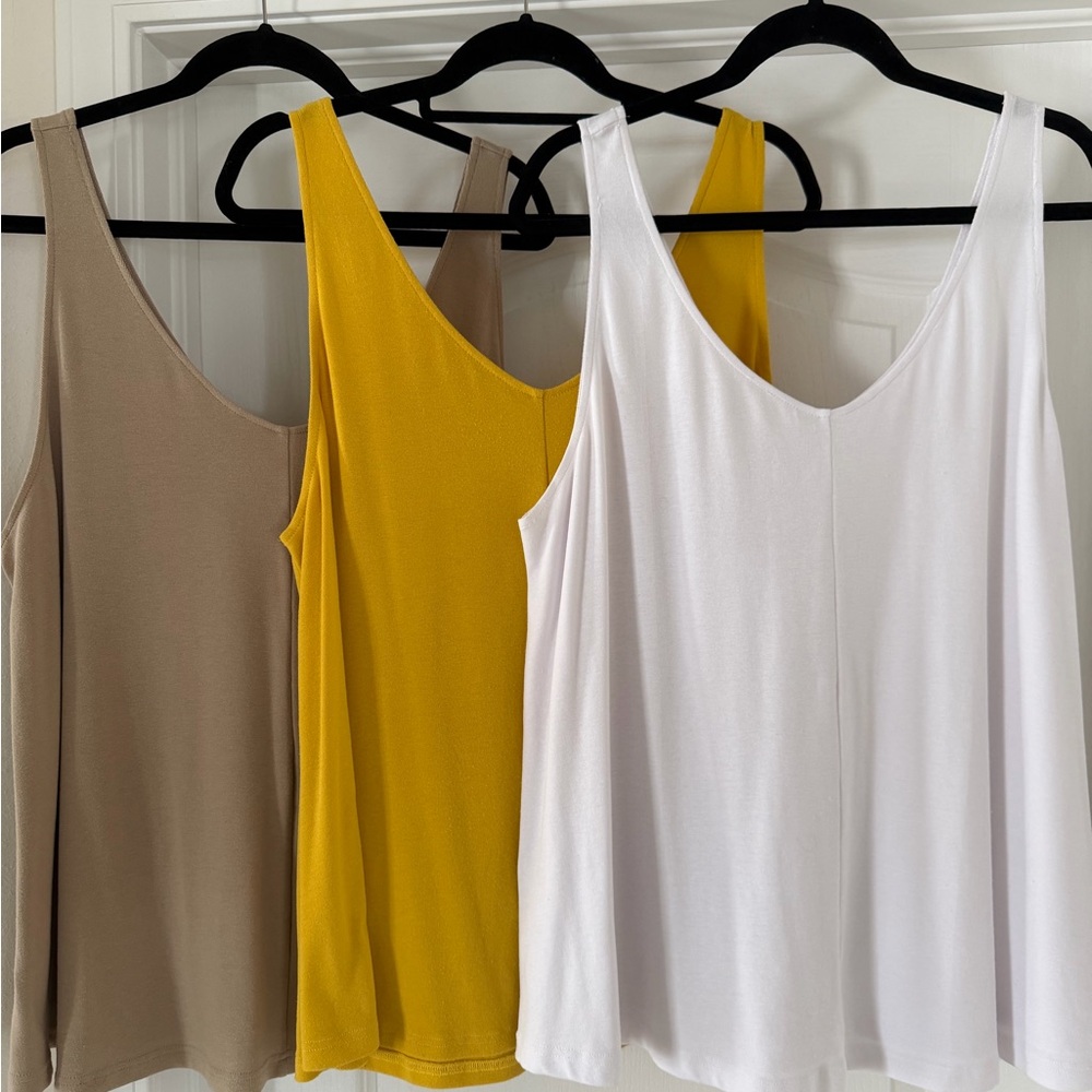 Women's Sleeveless Tops - White, Yellow, Tan. (Lot)